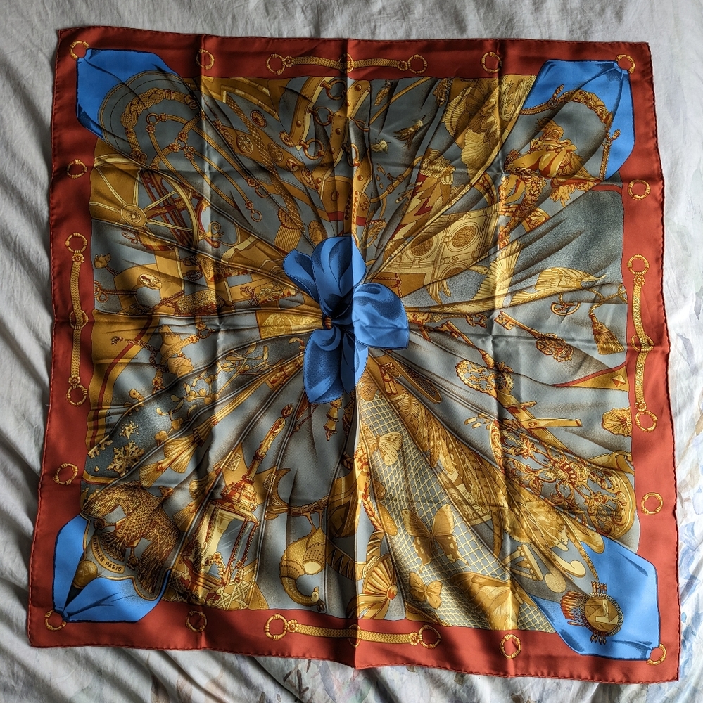Hermes Soleil De Soie Scarf